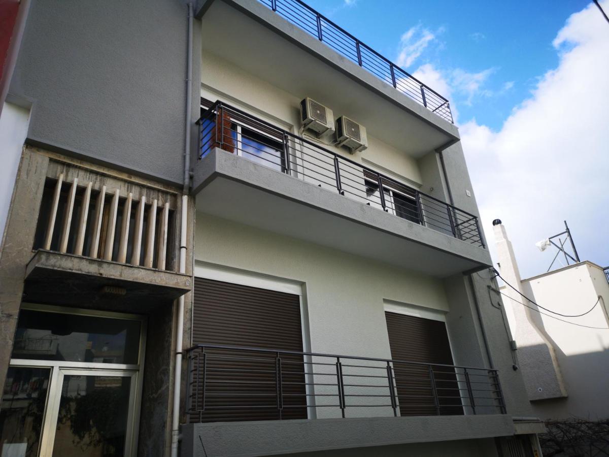 Explore Greece From Cozy City Centre Apartment Chalkís Buitenkant foto