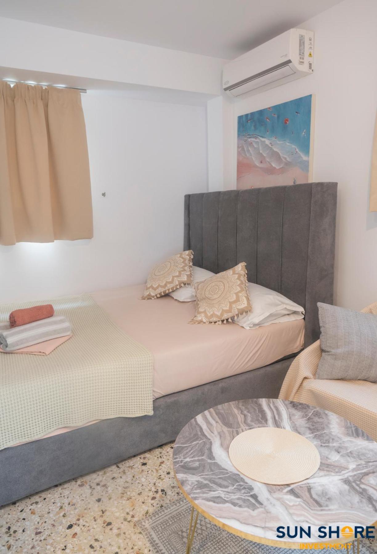 Explore Greece From Cozy City Centre Apartment Chalkís Buitenkant foto